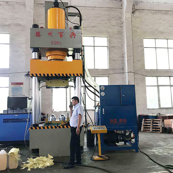 500t三梁四柱油壓機