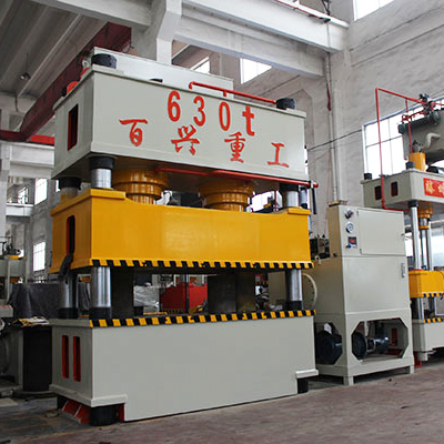 630噸複合材料模壓機