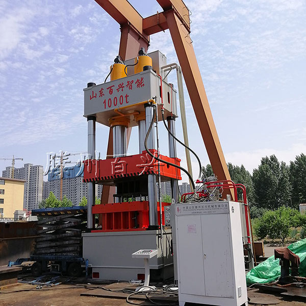 1000噸液壓拉伸機