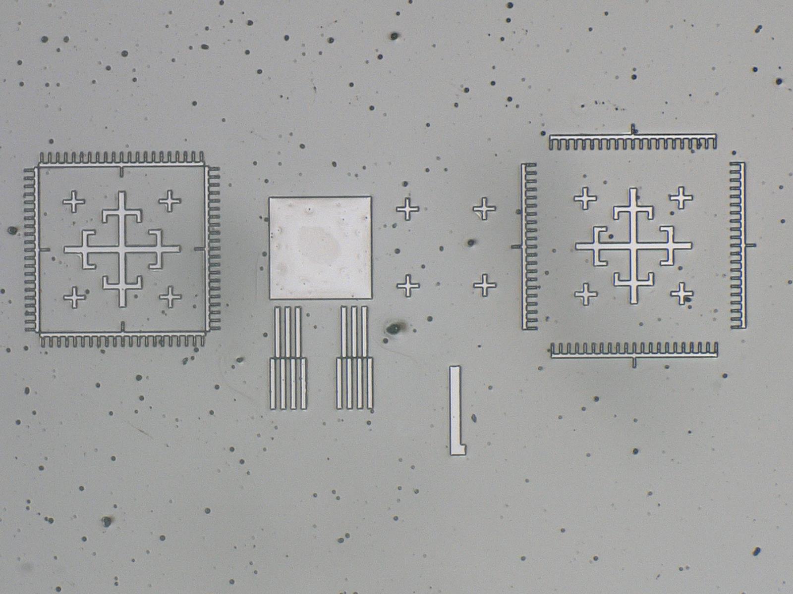凯视迈3D数码显微镜应用于PI光刻显影线宽测量