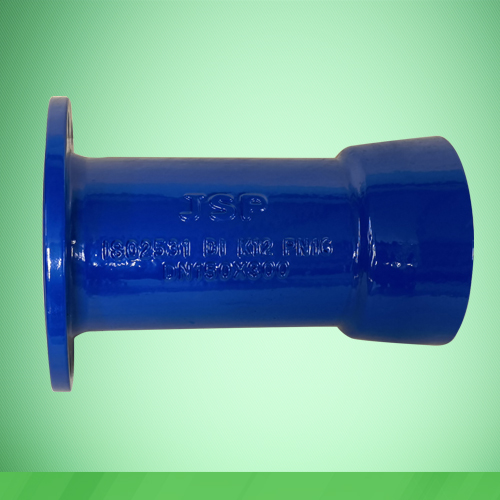 Flanged socket