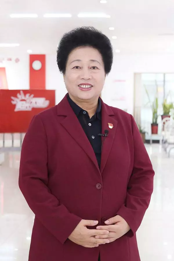 全国人大代表卓长立:加大财政补贴力度 支持推进托育普惠