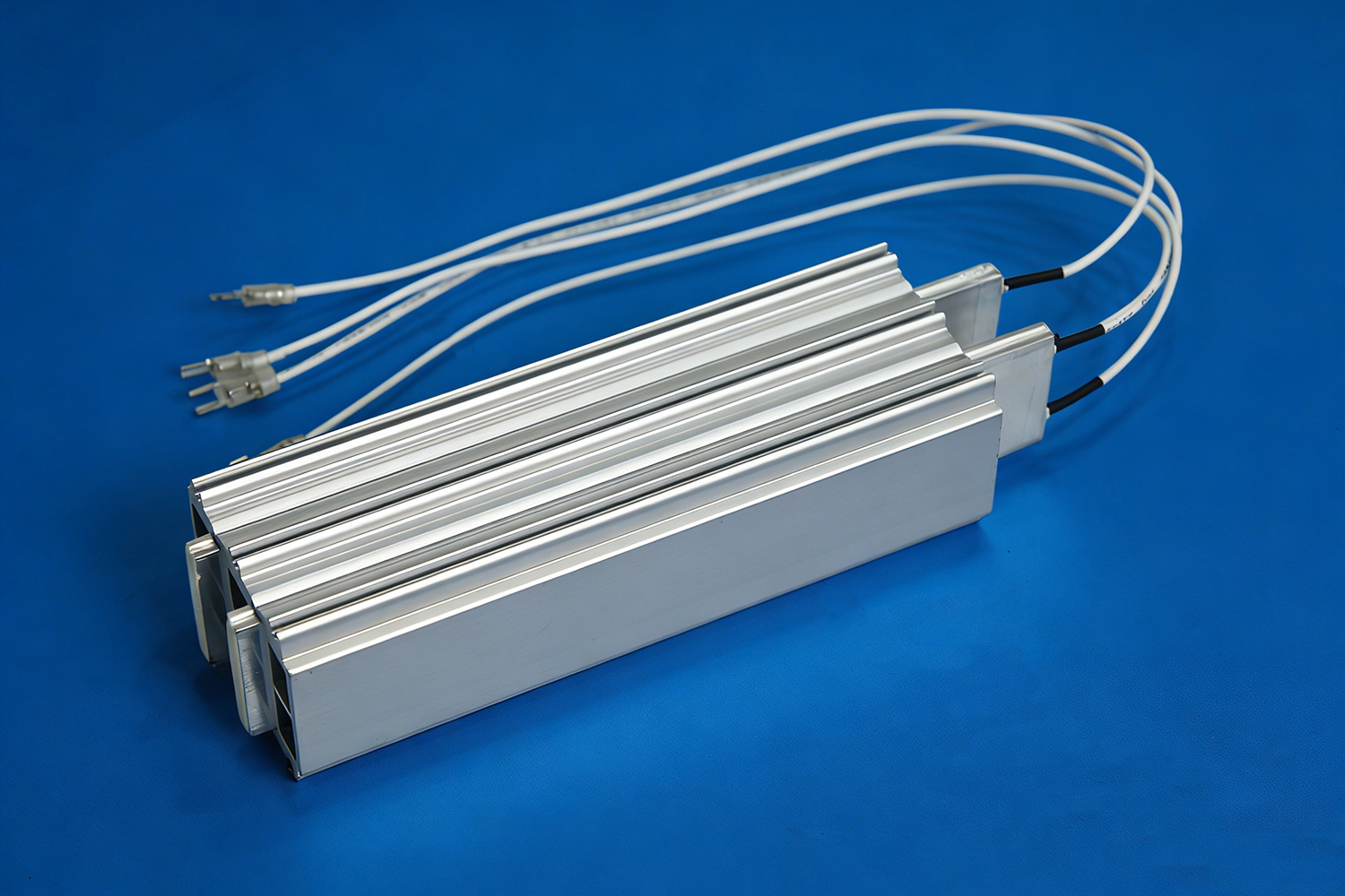 Aluminum alloy type heating device for SPA swimming pool