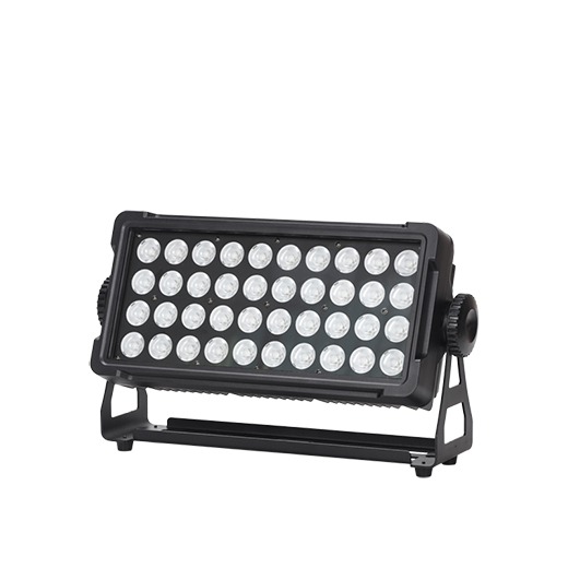 Seetronic PowerCon Waterproof 40X15w RGBW 4in1 LED Stage City Color Light
