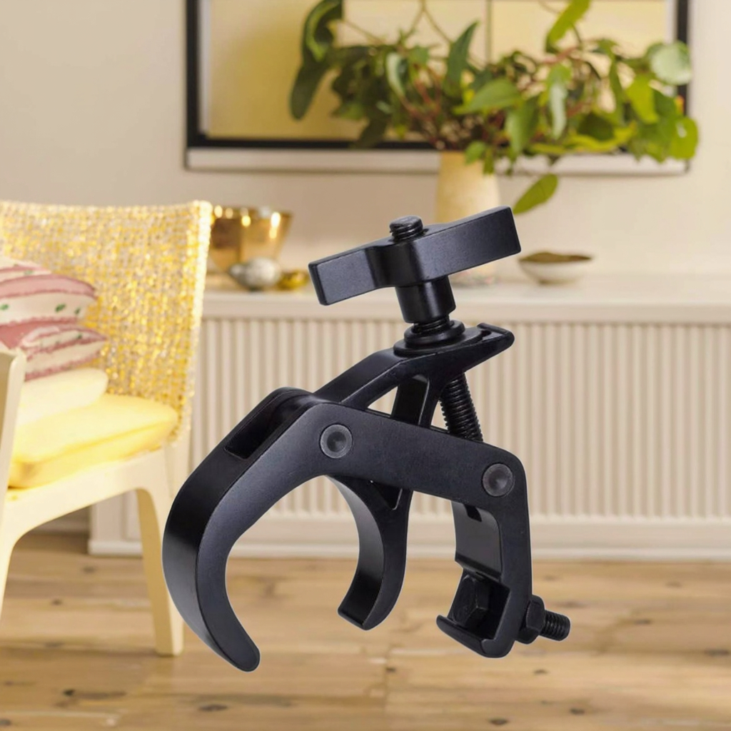 Pro Stage LED Light 40-70mm 200kg Burden Truss Clamp with G-Clamps Hooks for Hotel Application
