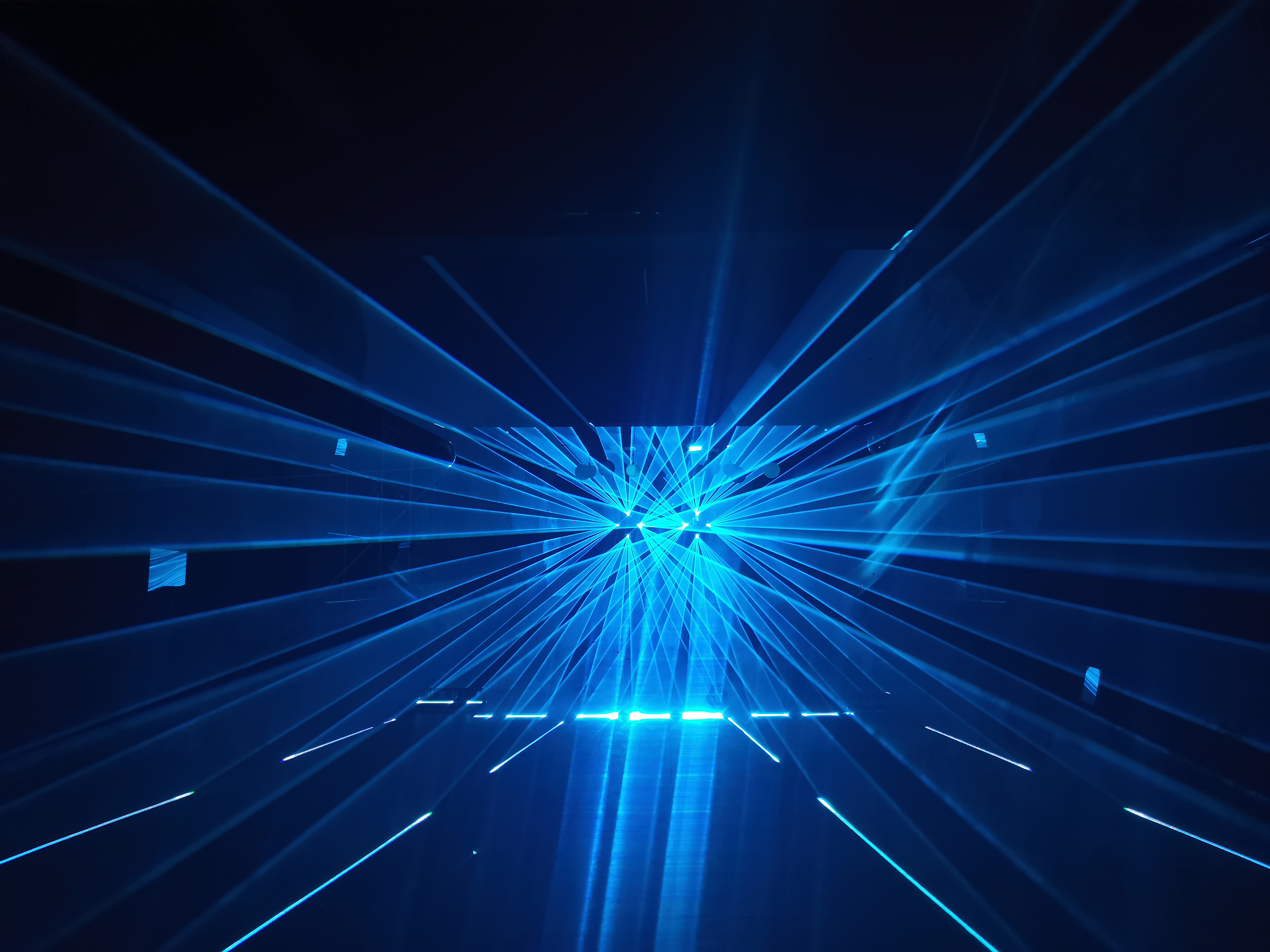Bar Club Dj Disco Show 20W RGB Full Color Magic Cube Laser Light