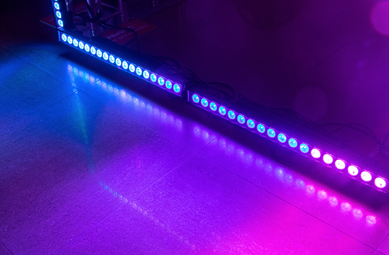 Outdoor 18pcs 18W RGBWA UV 6in1 Pixel Led Wall Washer architectural wall wash