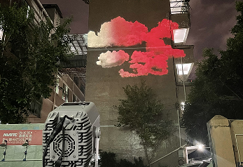 Why Are More Scenic Spots and Commercial Spaces Using Projection Lighting?