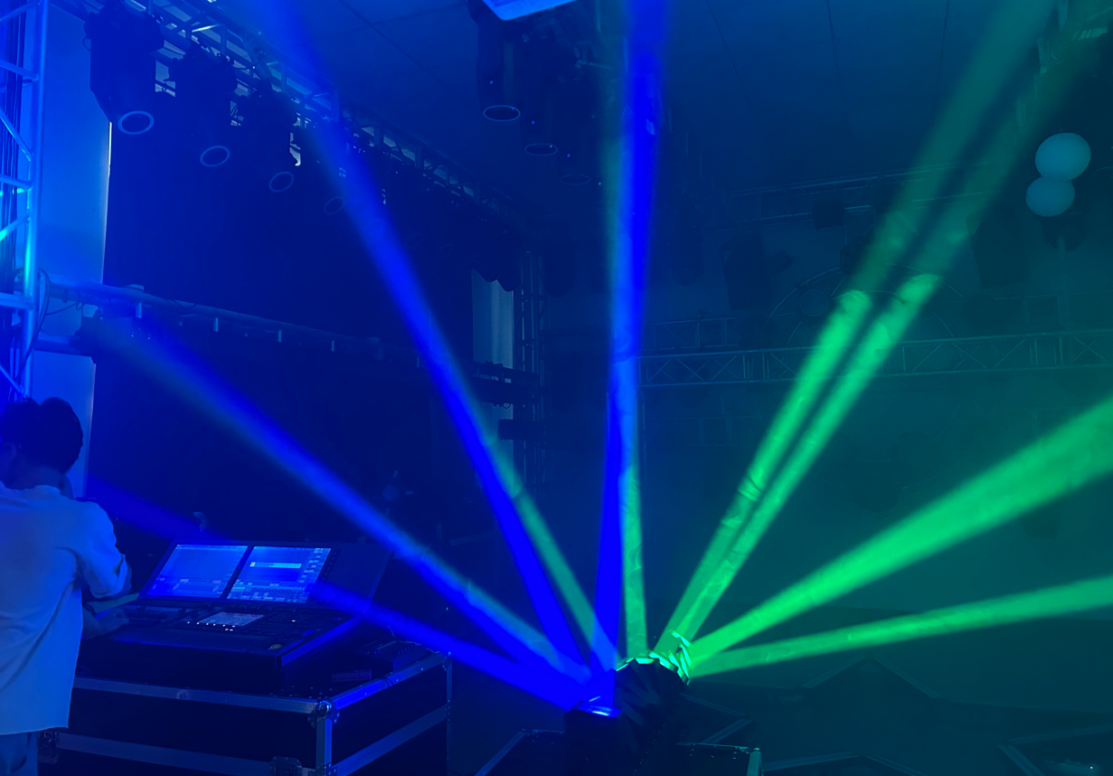 Outdoor Pixel Zoom Wash & Beam Bar LED Moving Head