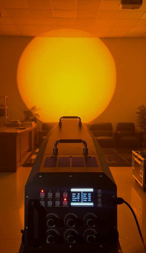 follow spot light beam demonstration in indoor lighting test