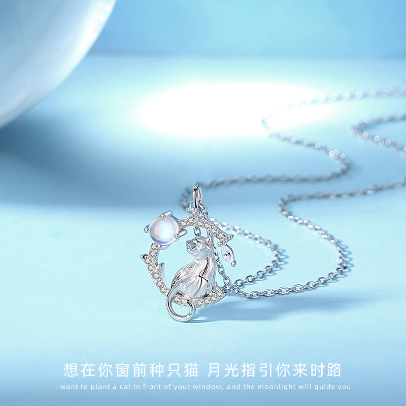 Hope Moon Cat Necklace S925 Sterling Silver Cute Cat Collarbone Chain Micro-Set Moonstone Pendant  Women'S Necklaces Silver