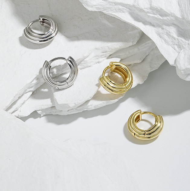 Shell Shape Hoop Earrings for Women Girl Not Fade Earrings Korea Fashion Jewelry Piercing Ear OEM/ODM