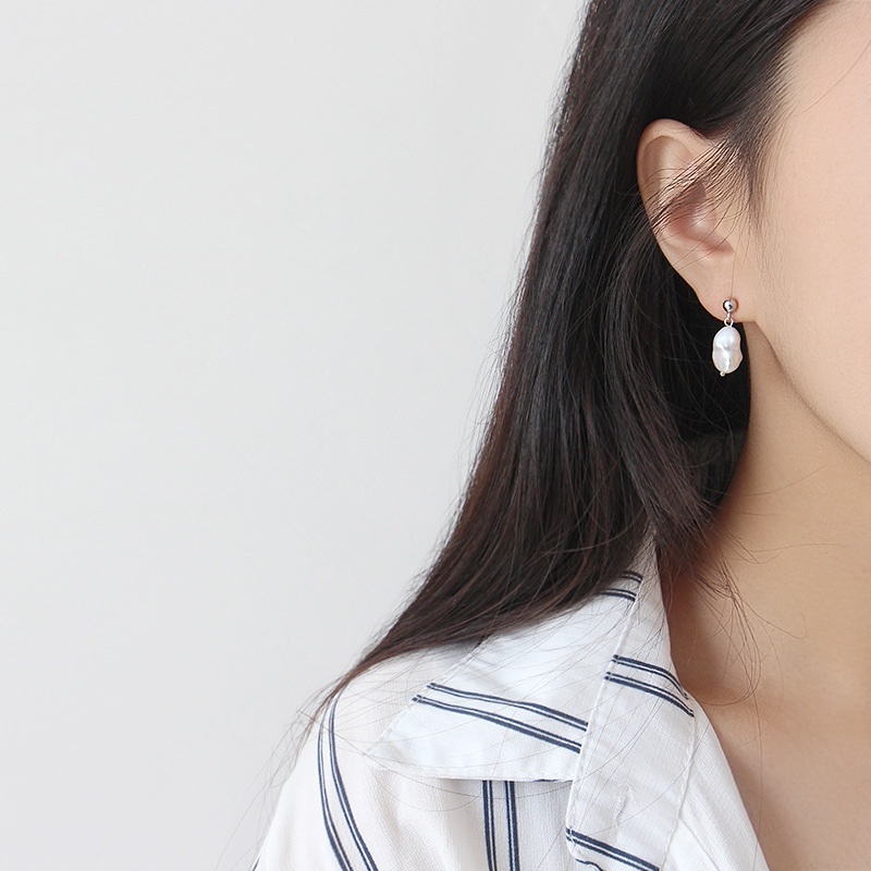 Silver Pearl Stud Earrings Personality Accessories Pearl Stud Earrings Women's OEM/ODM