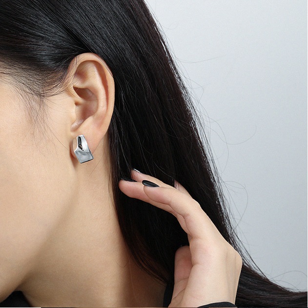 Wholesale Fashion Sterling Silver Earrings High Quality Elegant Cute Women Wedding Classic Jewelry Lovly Gift