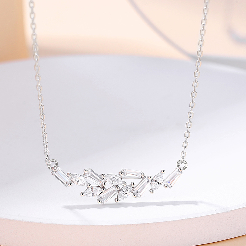 Spike Heart Smile Necklace Women S925 Sterling Silver Micro-Set White Gold Pendant Clasp Chain