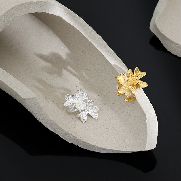 Silver Hoop Clip On Earrings Personality Accessories Hoop Cartilage Earrings Women's Friendship Gift Jewelry OEM/ODM