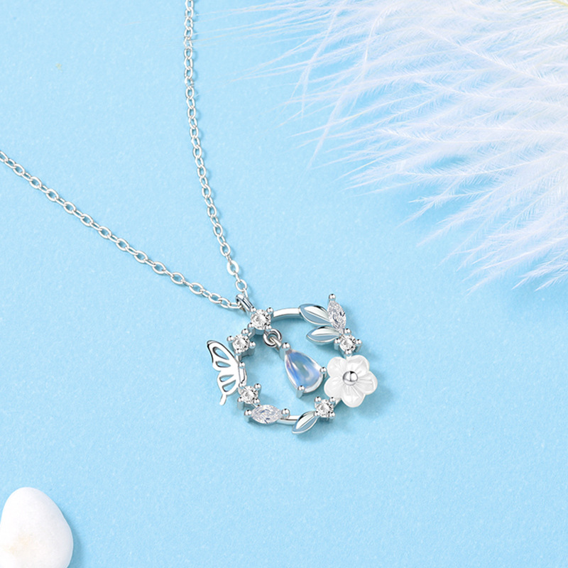 S925 Sterling Silver Butterfly Moonstone Necklace Female Delicate Silver Jewelry Jewelry Manufacturers