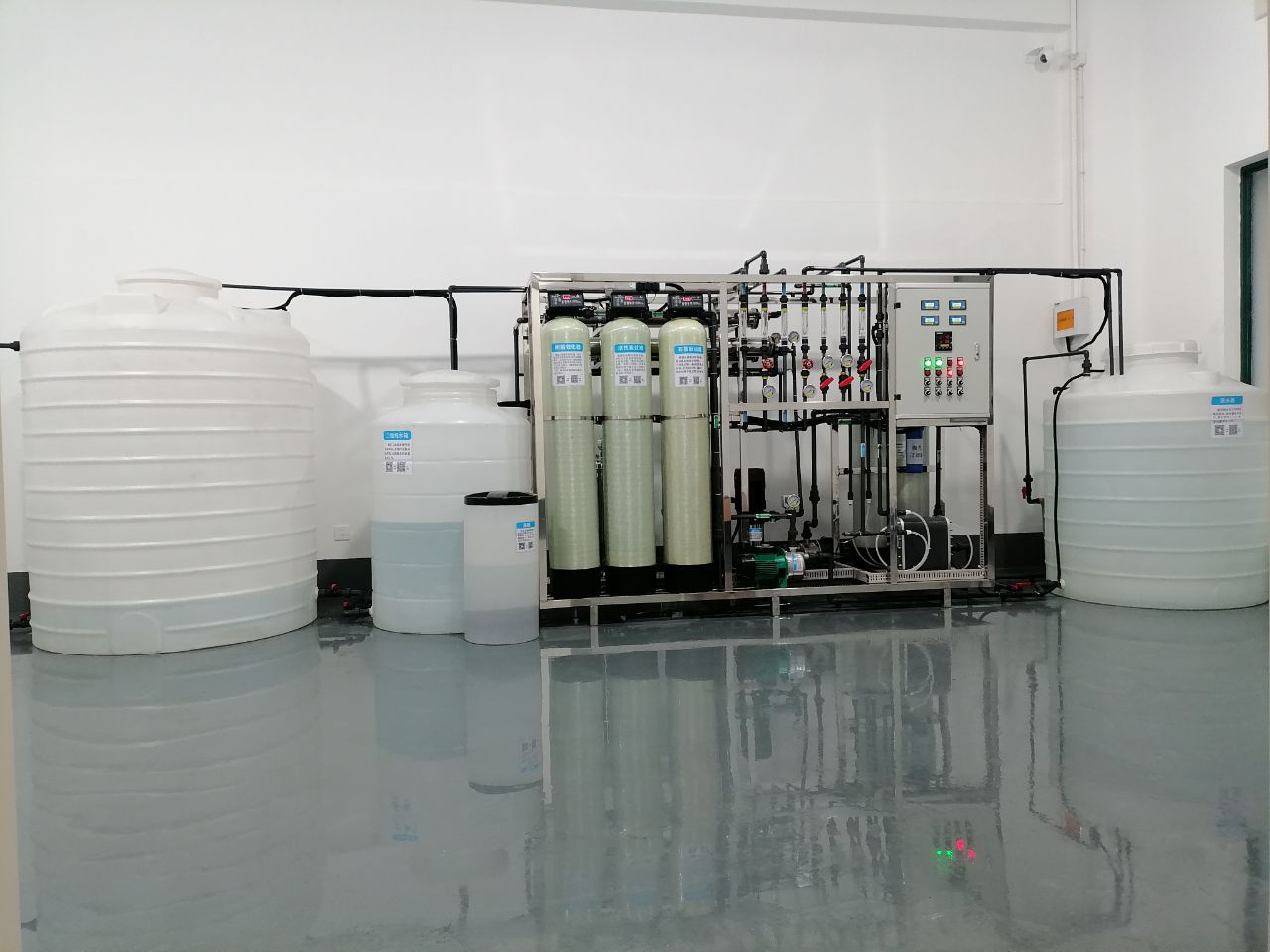 250 liters per hour ultrapure water equipment pilot line project