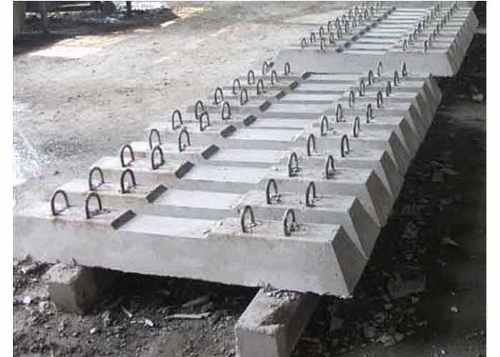 The Flow-line Method and Characteristics of Double Block Sleeper The Flow-line Method and Characteristics of Double Block Sleeper