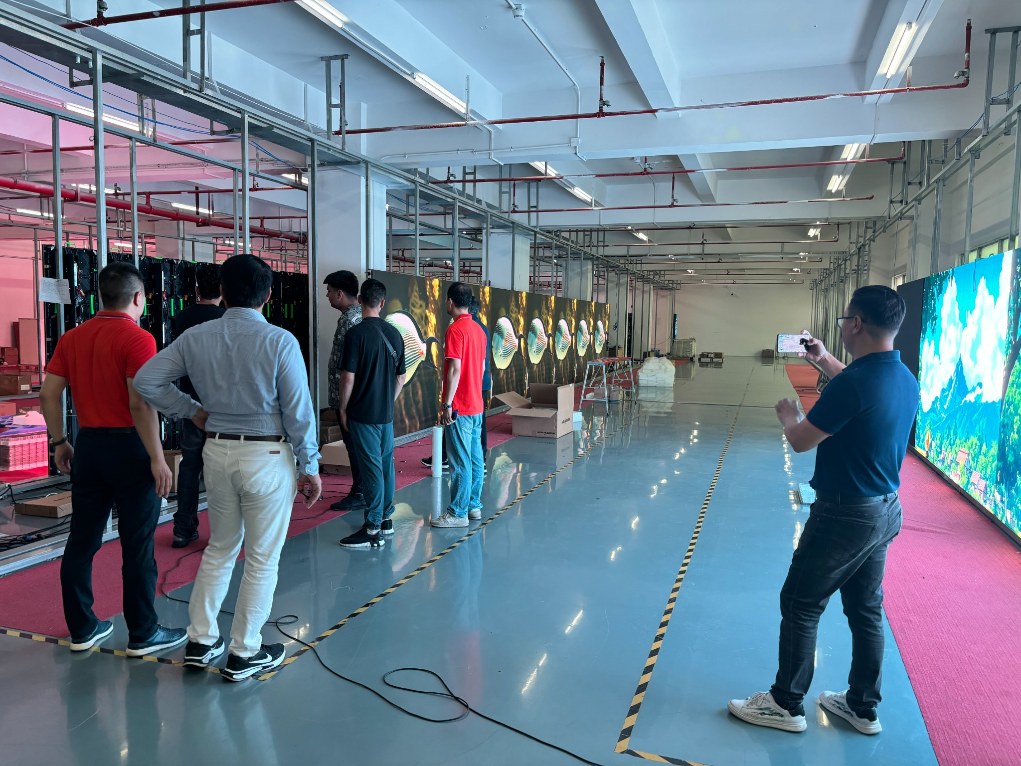 Canadian Client Visit LED Display Factory