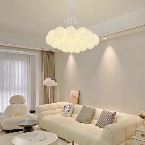 The 3D-printed lighting industry is rapidly growing, with Zhimanjia
