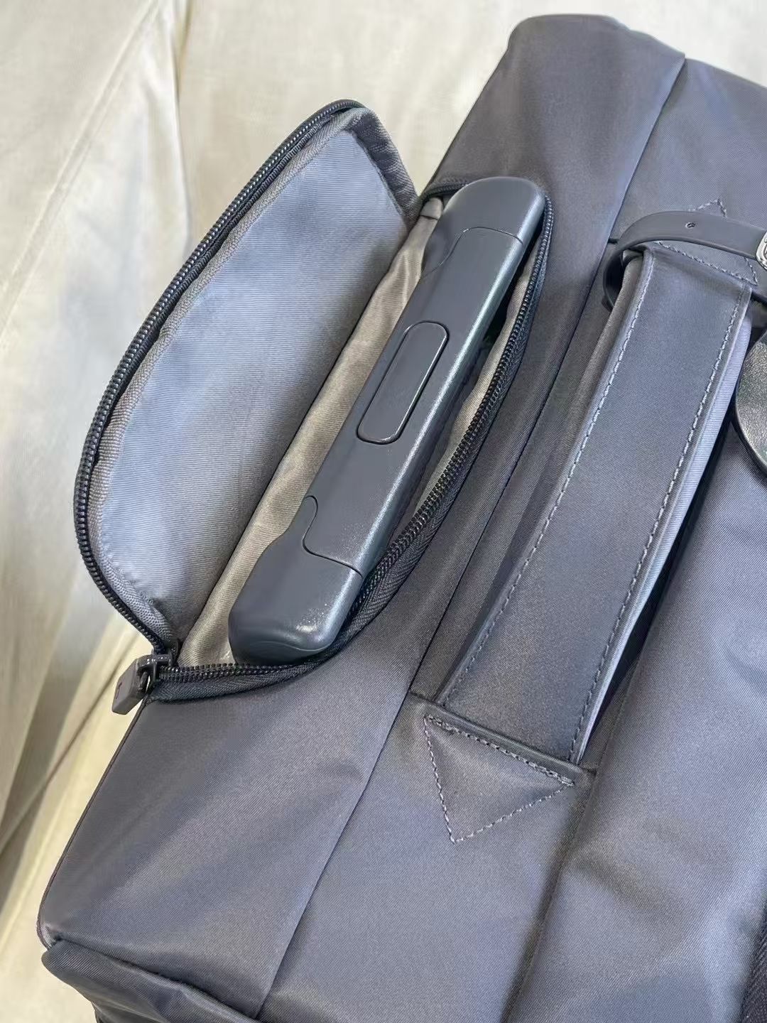 Ultra Light Nylon Waterproof Spinner Travel Softside Luggage