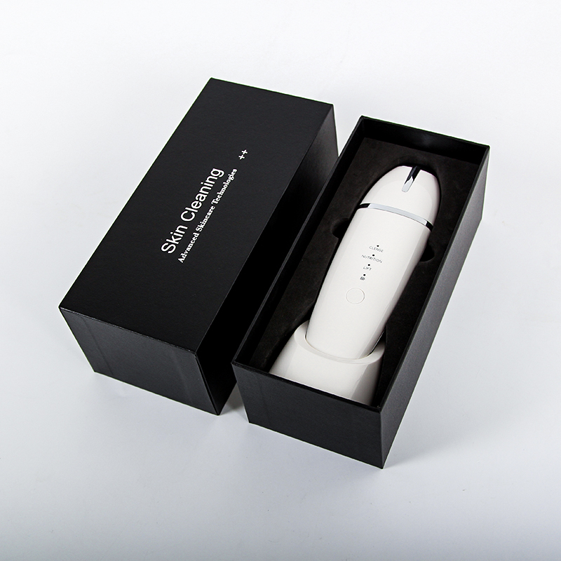 Ultrasonic Skin Scrubber Face Spatula – Deep Cleansing, Exfoliation & Serum Infusion Tool