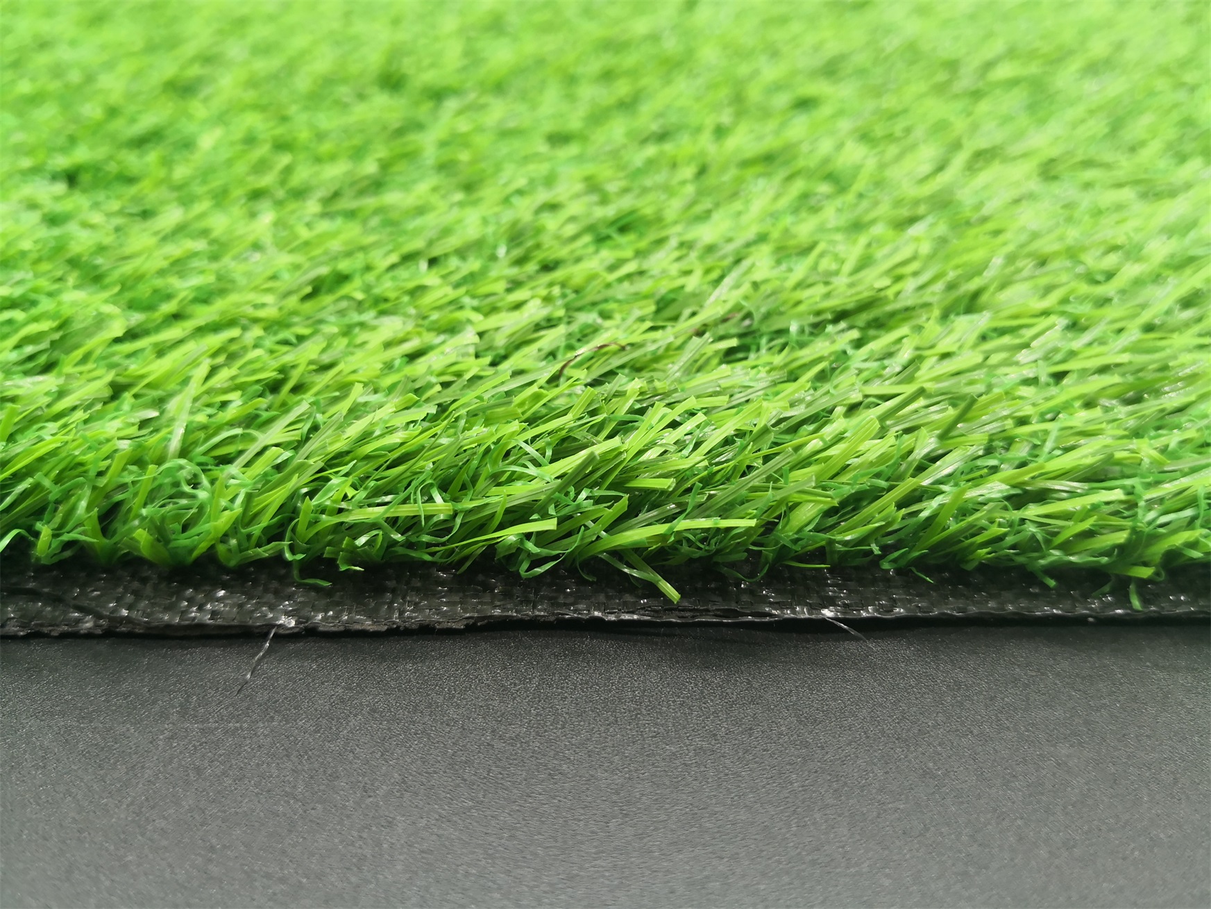 20mm Spring Landscaping Grass