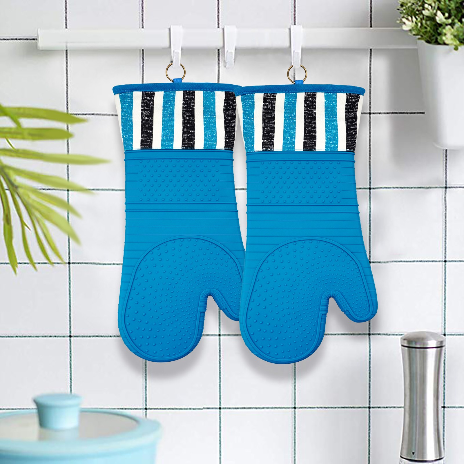 Kitchen Silicone Oven Mitts – Heat Resistant, Waterproof, Non-Slip Thermal Glove (Blue)