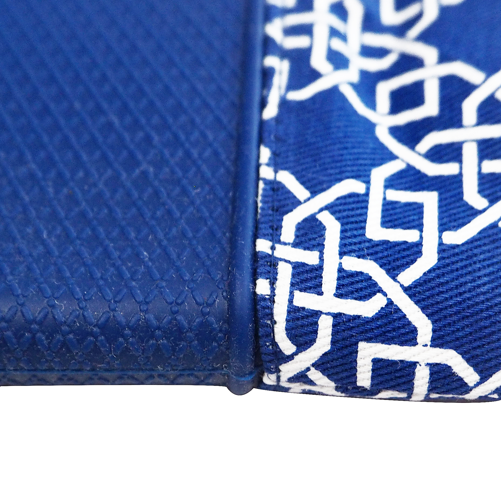 Kitchen Silicone Oven Mitts – Blue Long Cuff Heat Resistant Gloves with Geometric Pattern