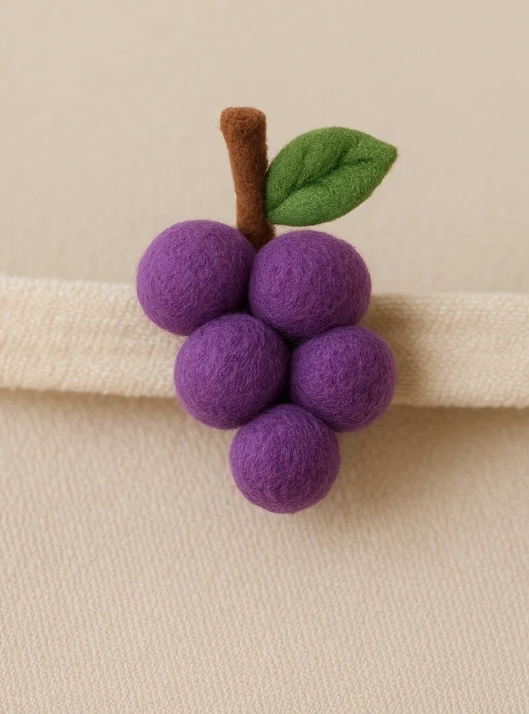 Little Grape Delight Baby Headband – Purple Plush Fruit Accessory
