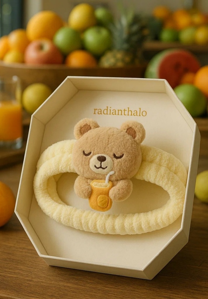 Adorable Bear Baby Headband with Drink Detail for Cute Photos