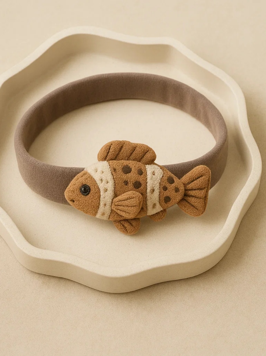 Baby Headband with Plush Fish Doll – Cute and Snug Fit for Infants