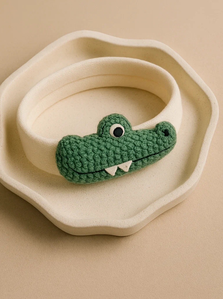Bandă de cap pentru bebeluși cu jucărie crocodil