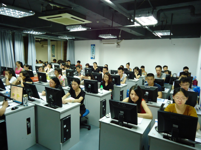 现代工业装备管理智能化与信息化应用、工业4.0