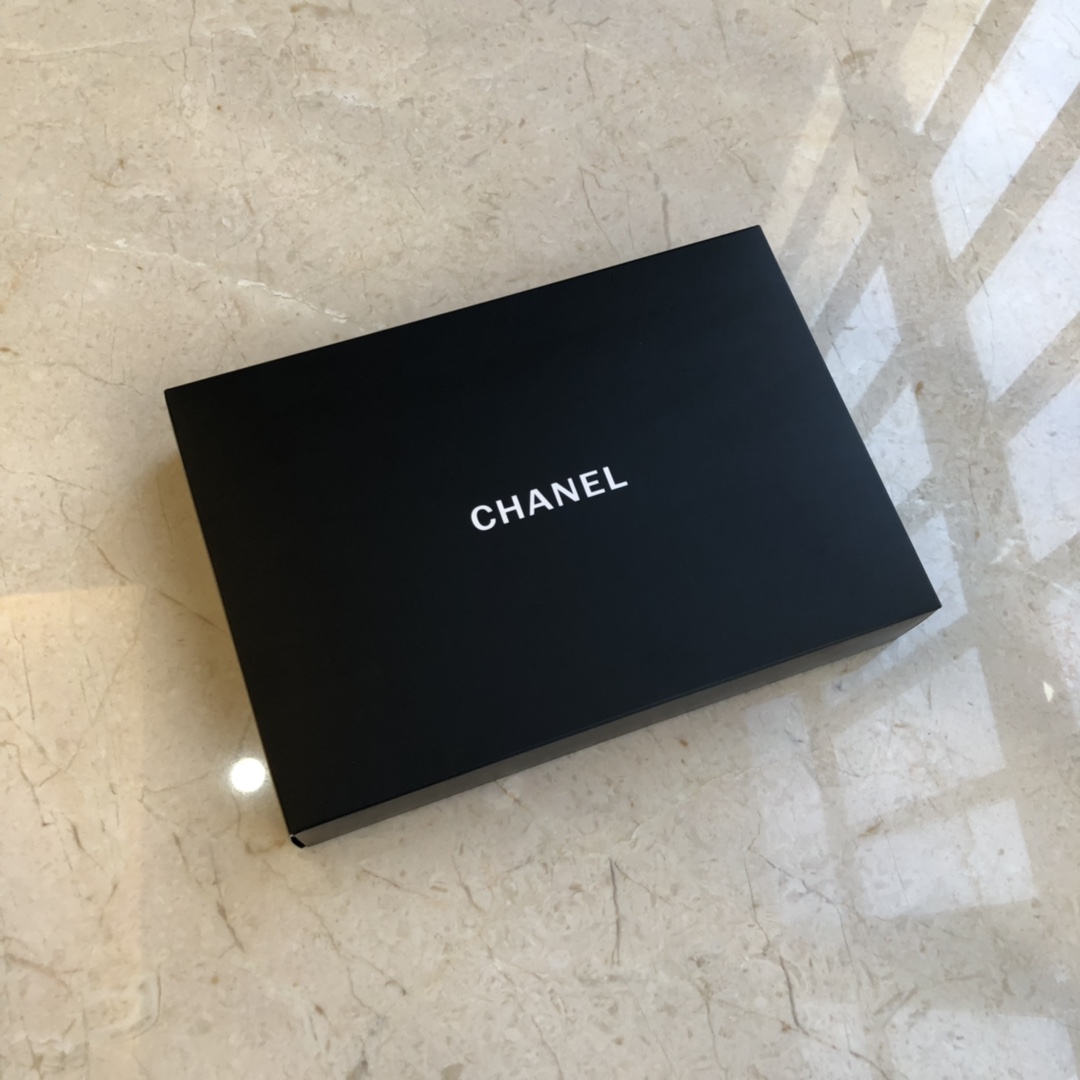 chanel black bag