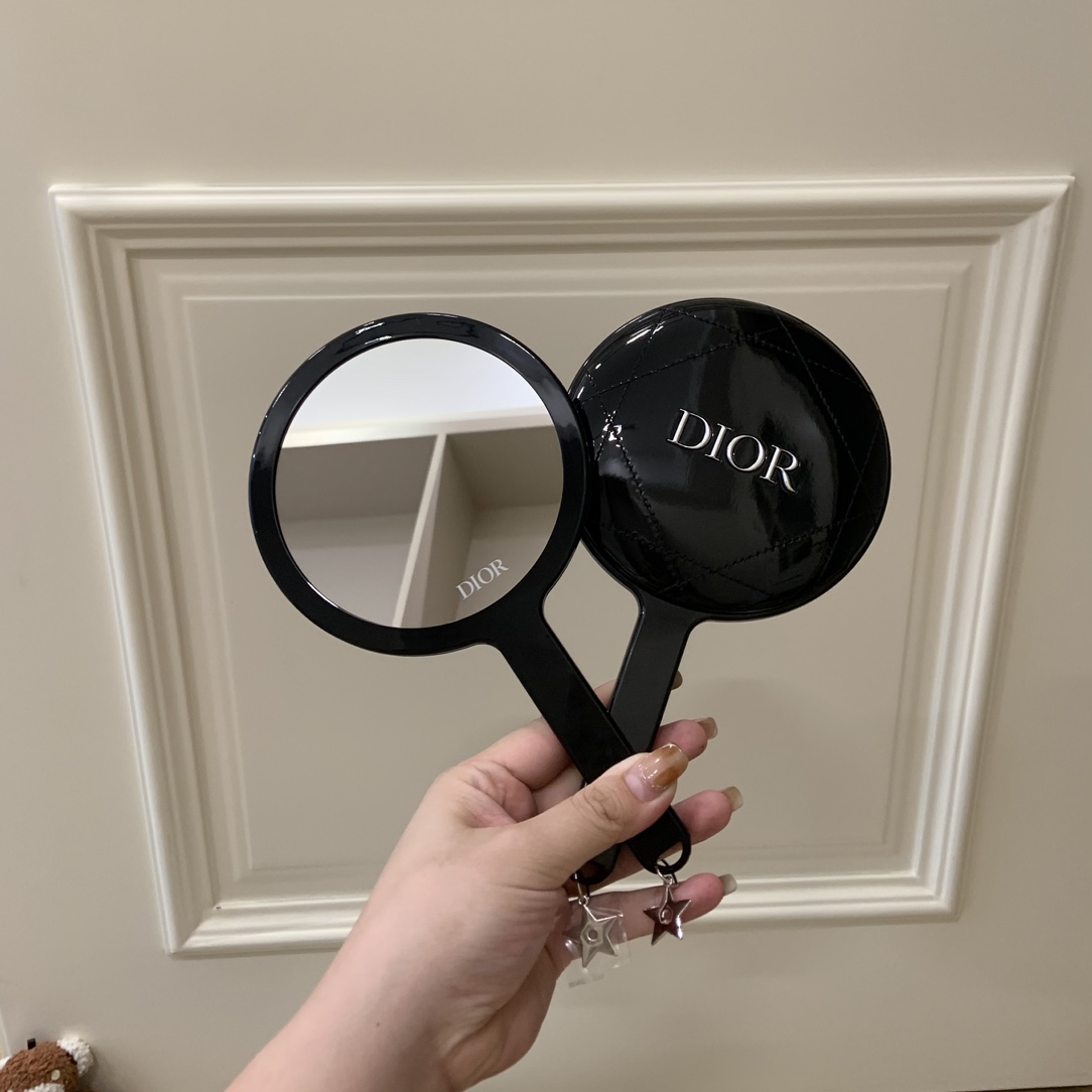 dior pocket mirror with leather