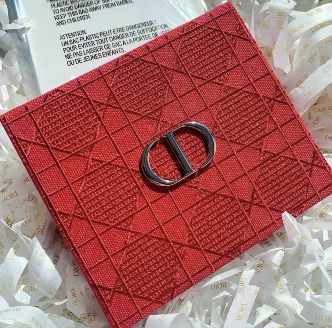 lipstick box