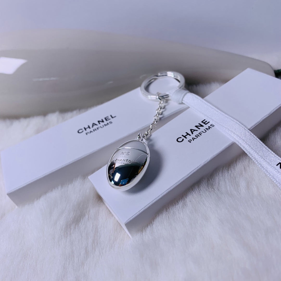 chanel key chain
