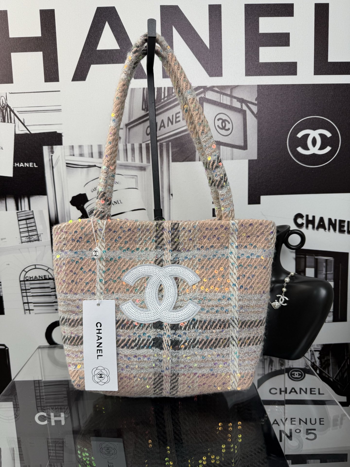 chanel tote bag