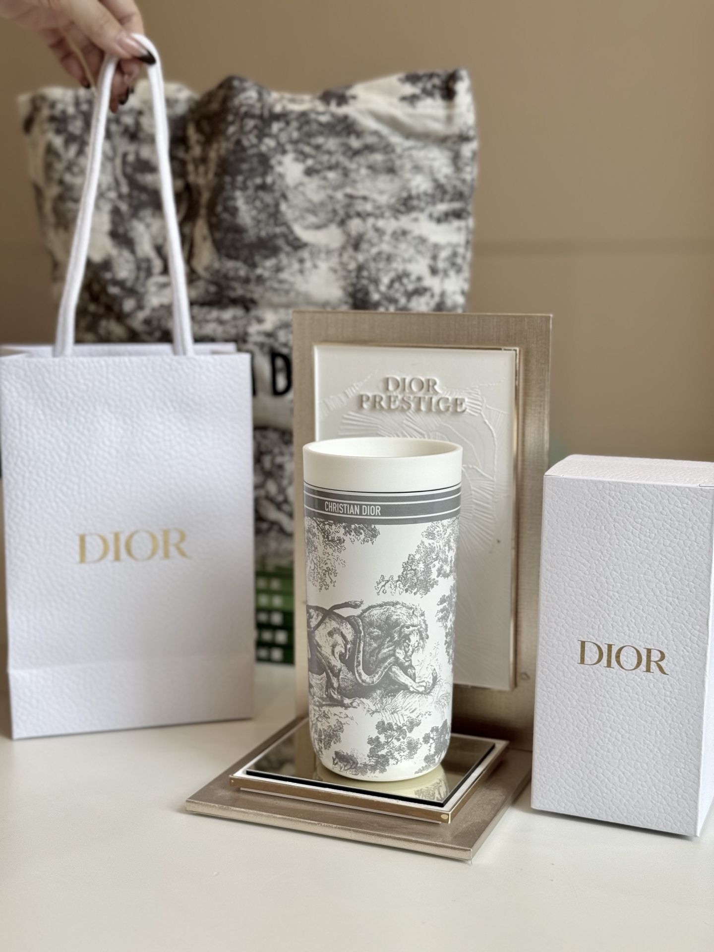dior bottle