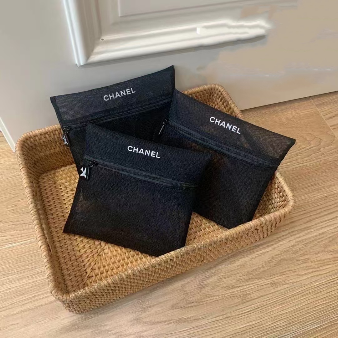 chanel makeup bag