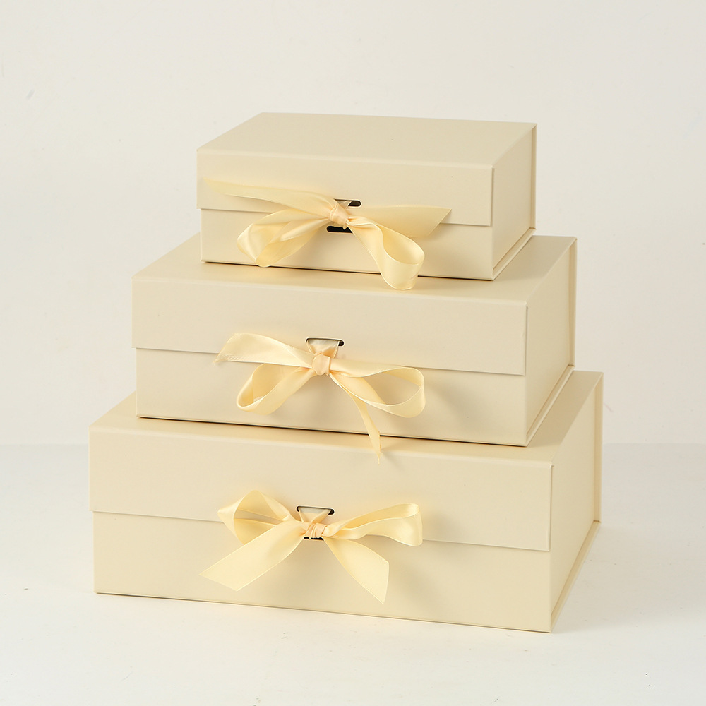 Luxury Custom Branded Perfume Fragrance Bottles Packing Foldable Magnetic Cardboard Closure  Flat Rigid Perfume Paper box