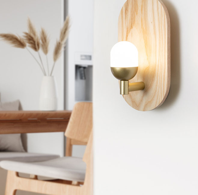 Minimalist Wooden Wall Sconce – Nordic Style Solid Wood and Brass Wall Light with Frosted Glass Shade
