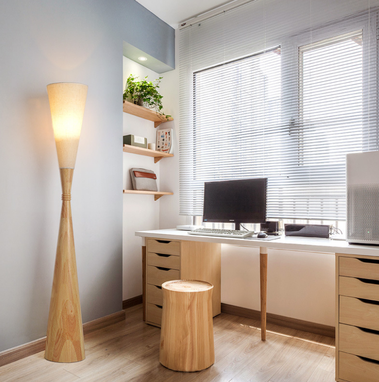 Solid Wood Floor Lamp with Tapered Shade – Minimalist Nordic Standing Light