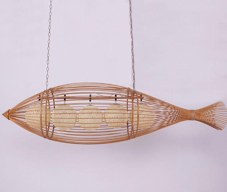 Creative Fish-Shaped Rattan Pendant Light – Handwoven Hanging Lamp for Restaurants, Cafés, and Artistic Spaces