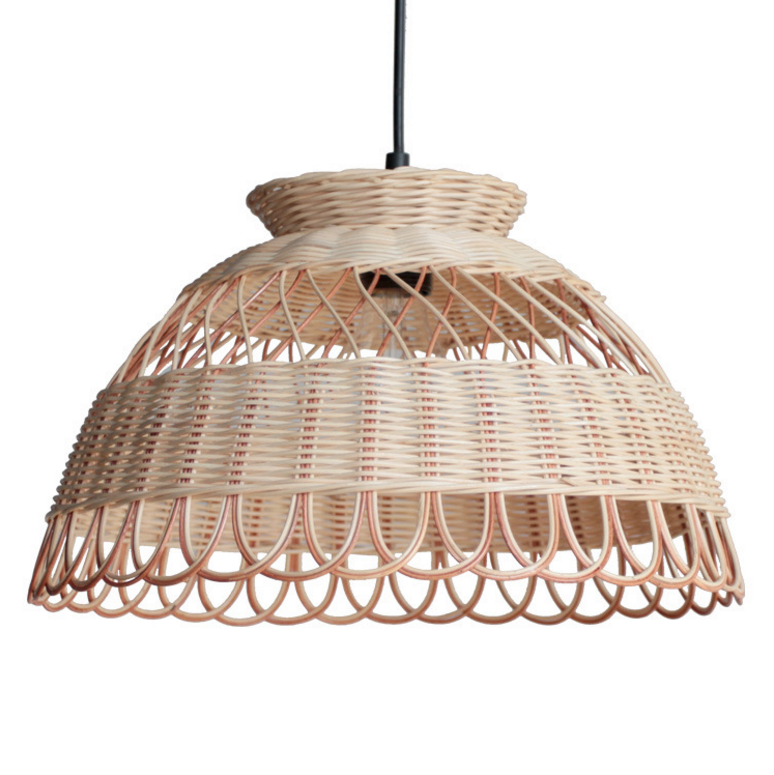 Natural Rattan Woven Pendant Light – Handmade Scalloped Hanging Lamp for Commercial & Dining Spaces