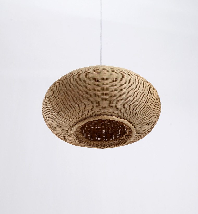 Flat Handwoven Rattan Pendant Light – Natural Wicker Hanging Lamp for Dining, Hotels & B&B Decor