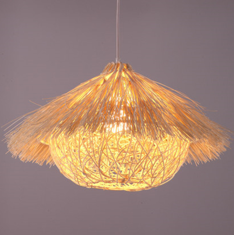 Natural Straw-Edged Rattan Pendant Light - Handwoven Rustic Lampshade for Dining, Cafe, B&B
