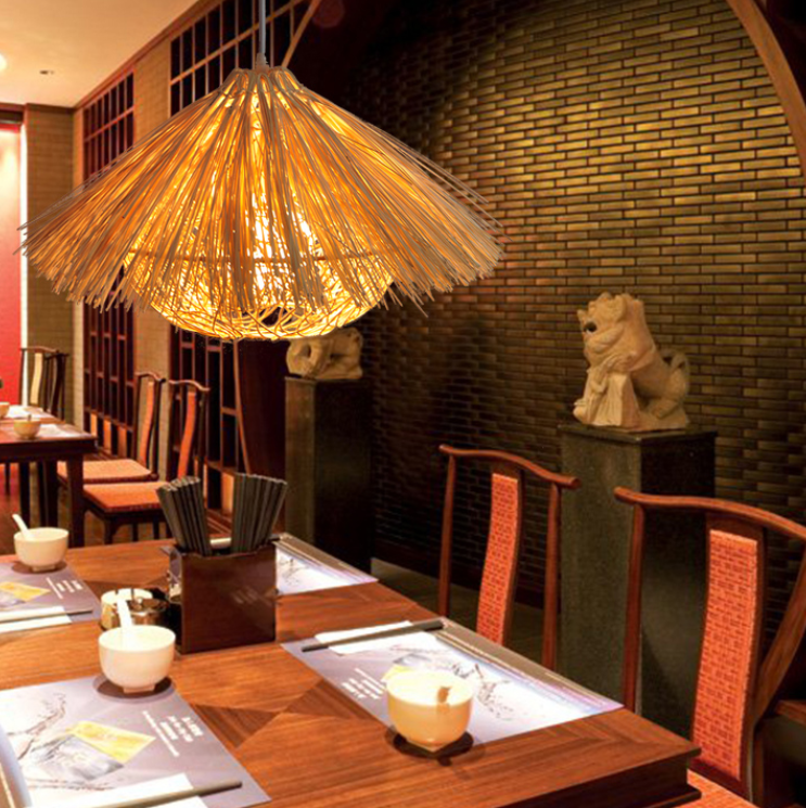 Natural Straw-Edged Rattan Pendant Light - Handwoven Rustic Lampshade for Dining, Cafe, B&B